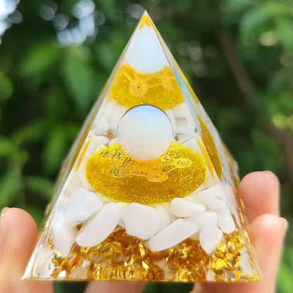 Synthetic Resin Pyramid | Handmade, 5CM to 10CM