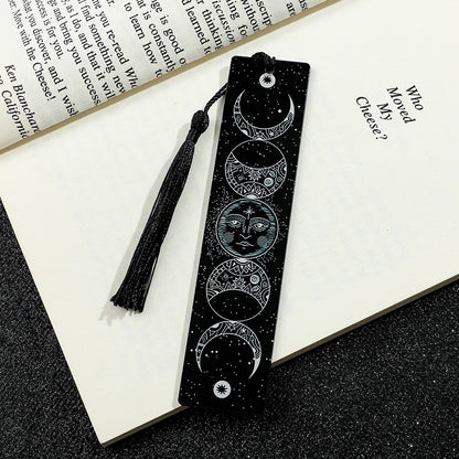 Creative Skull Pattern Acrylic Tassel Reading Decoration Bookmark