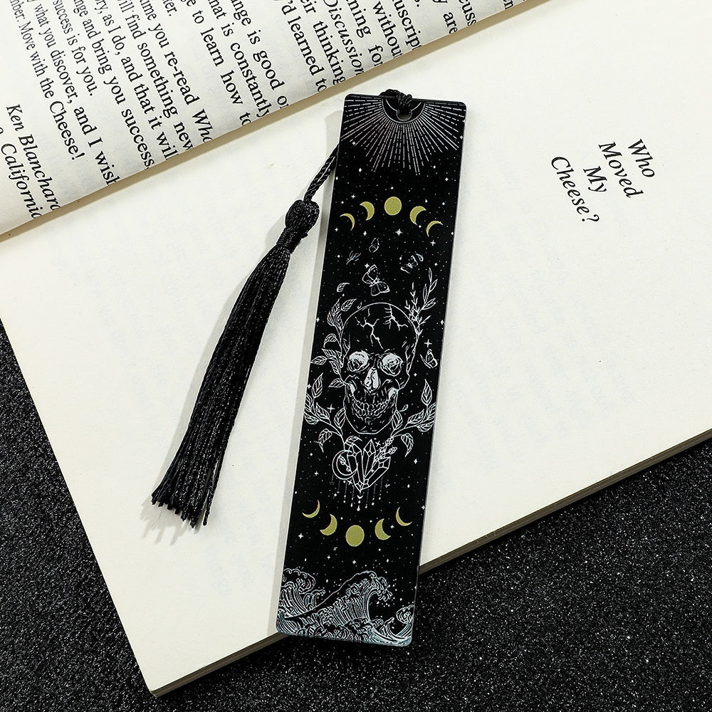 Creative Skull Pattern Acrylic Tassel Reading Decoration Bookmark