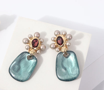 Copper Plated Ear Clip | Pearl Organic Glass