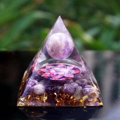 Crystal Epoxy Pyramid Decoration | 6CM Geometry Ornament
