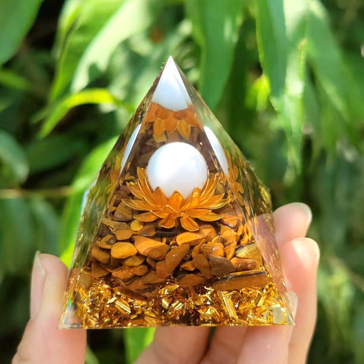 Synthetic Resin Pyramid | Handmade, 5CM to 10CM