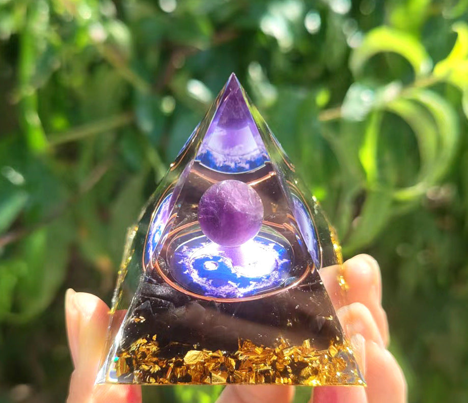 Synthetic Resin Pyramid | 5cm, 6cm, 8cm, 10cm