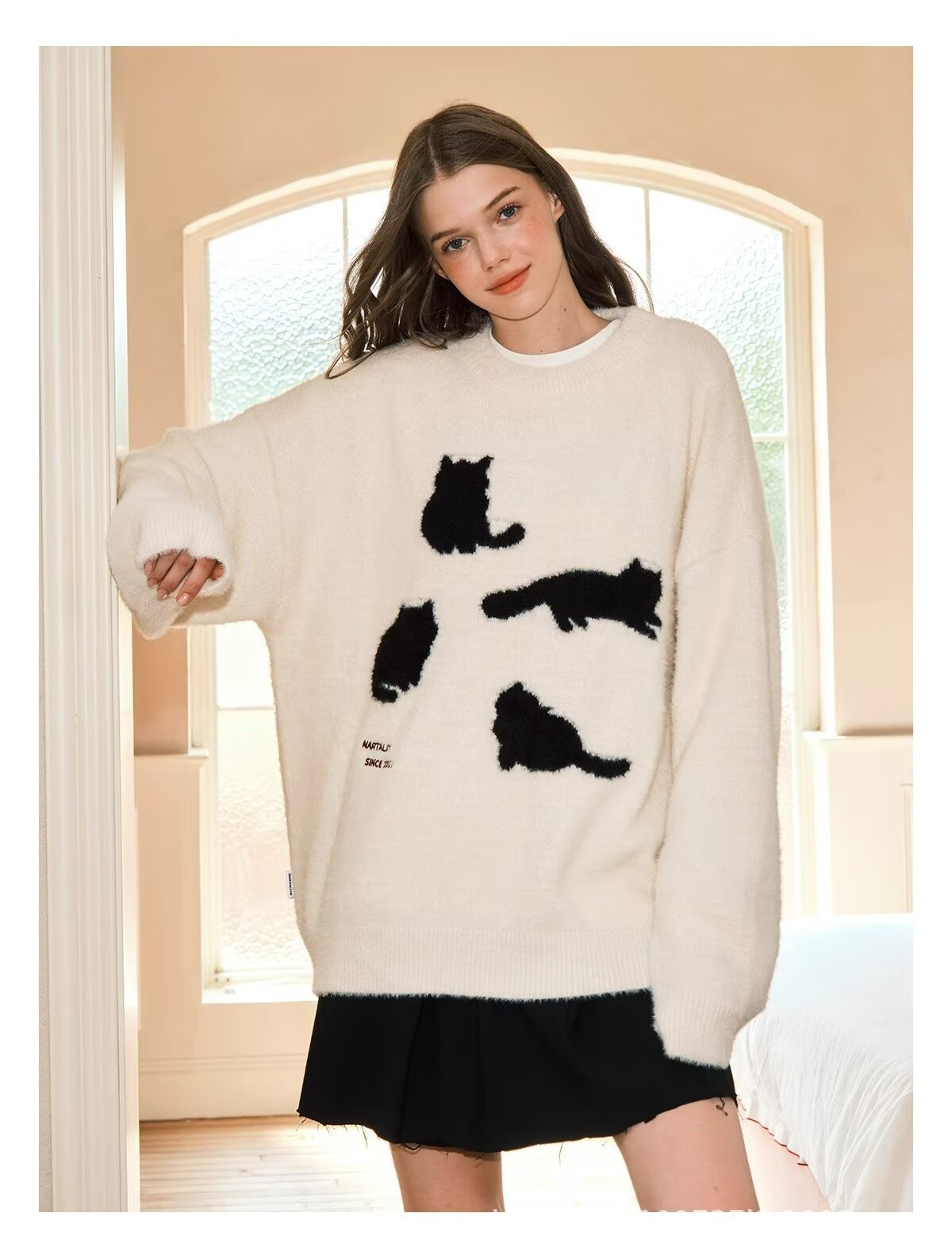 Acrylic Cat Silhouette Sweater | Apricot, Black, M-3XL