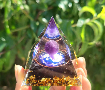 Synthetic Resin Pyramid | 5cm, 6cm, 8cm, 10cm